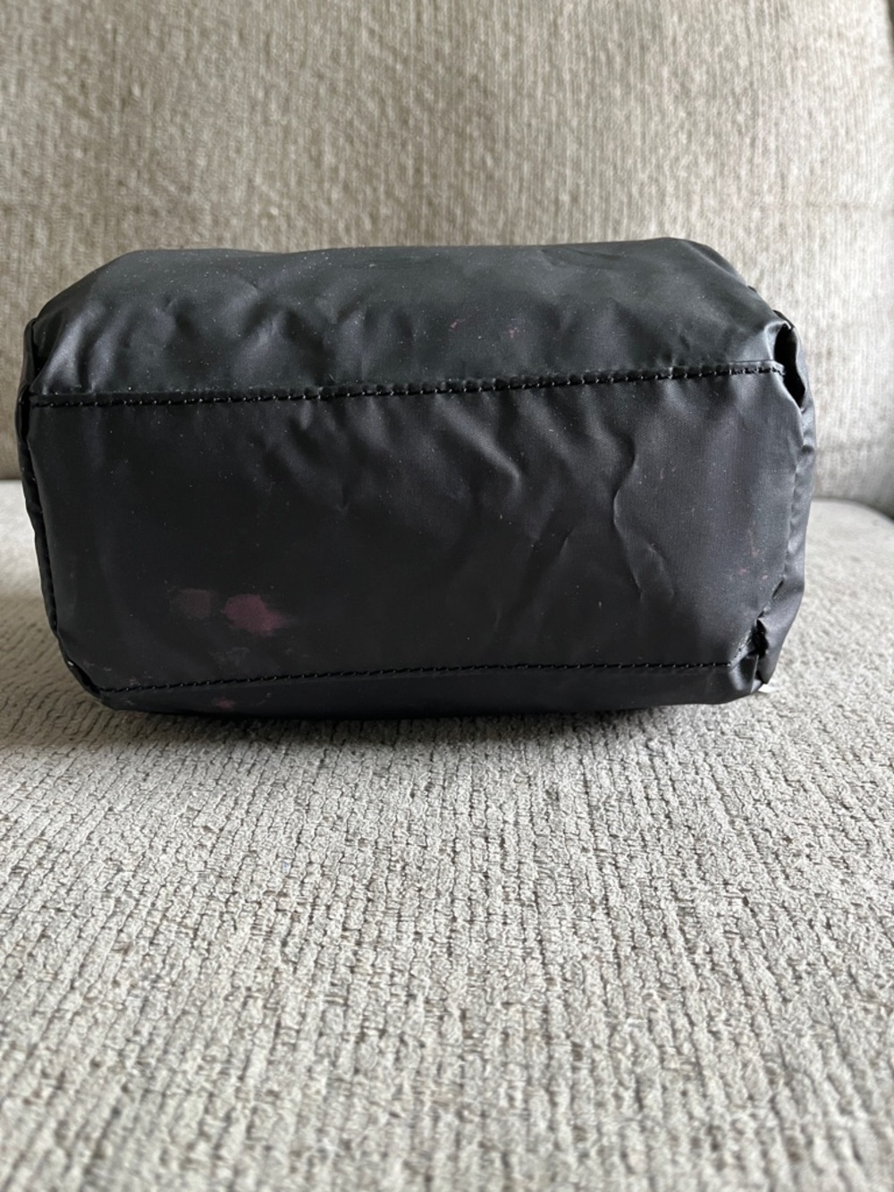 Kate Spade Green Monstera Leaf Print Cosmetic Bag - Picture 15 of 17